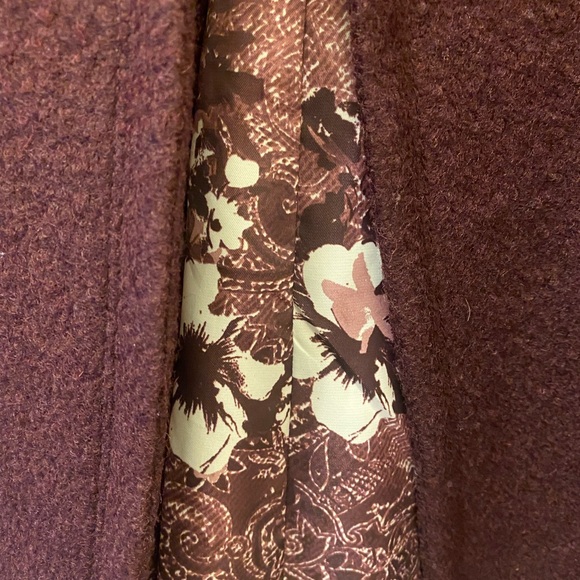 GUESS Women's Burgundy Coat - Picture 9 of 10